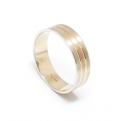 Zlatý snubní prsten
